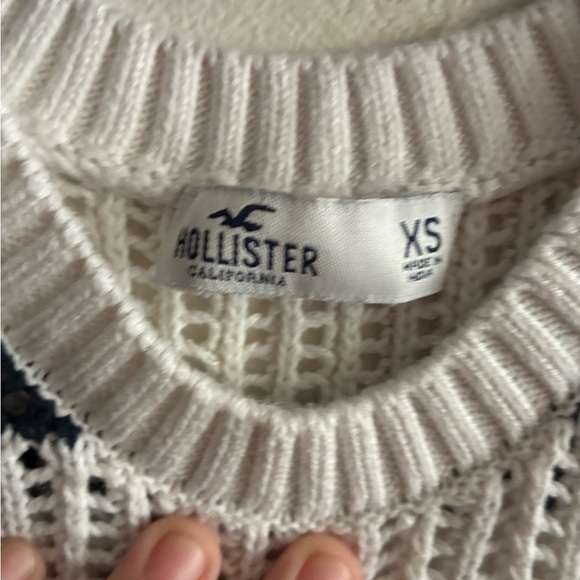 Hollister Knitted Navy and White Striped Vest XS - Picture 10 of 12